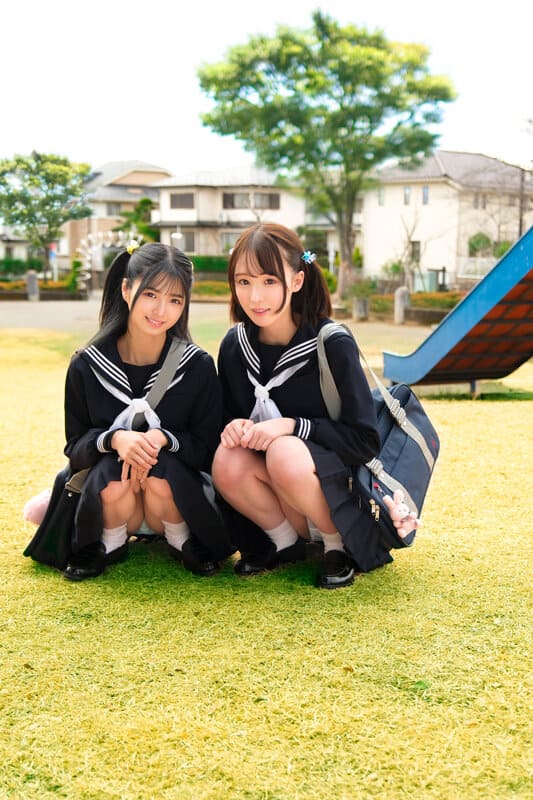 Dandelions/Daydream Family JAV Censored (TANF-019) Alone in the housing complex, older sister Sumire-chan and younger sister Momo-chan, on a night when mom and dad aren't around...